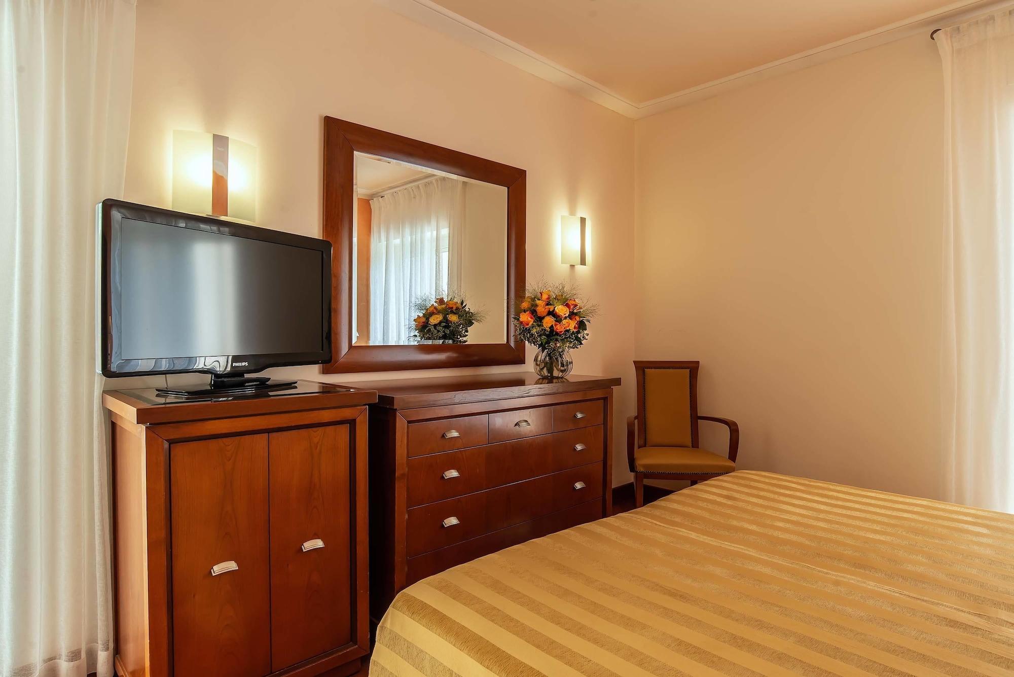 Versilia Palace Hotel 4*
