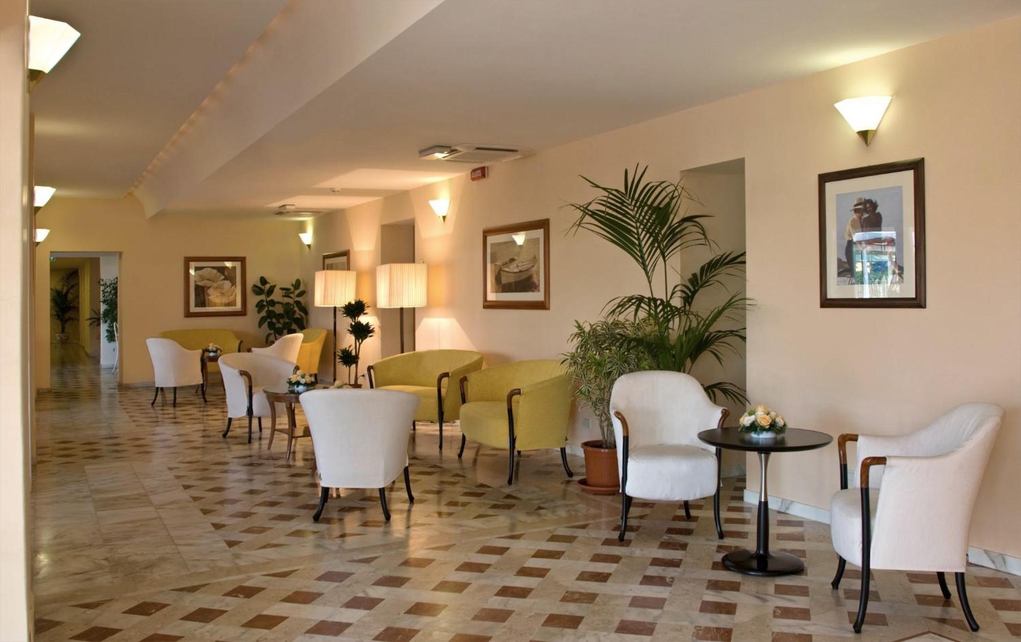 Versilia Palace Marina di Pietrasanta
