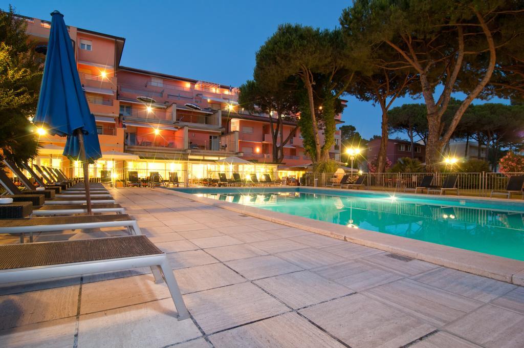 Versilia Palace